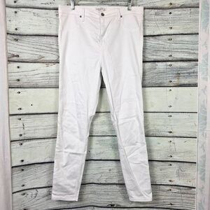Abercrombie High Rise Jean Legging White Size 32 14R